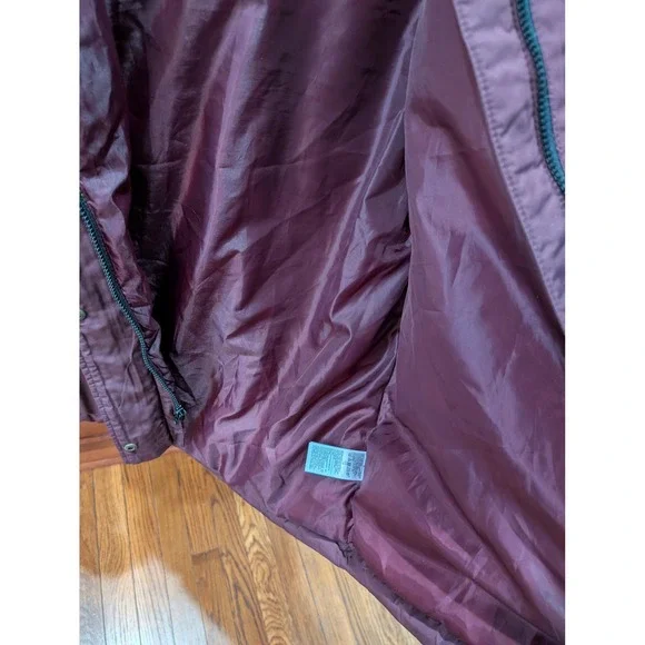 Old Navy Women's Faux Fur Hooded Burgundy Puffer Coat Jacket Size M - Picture 7 of 8